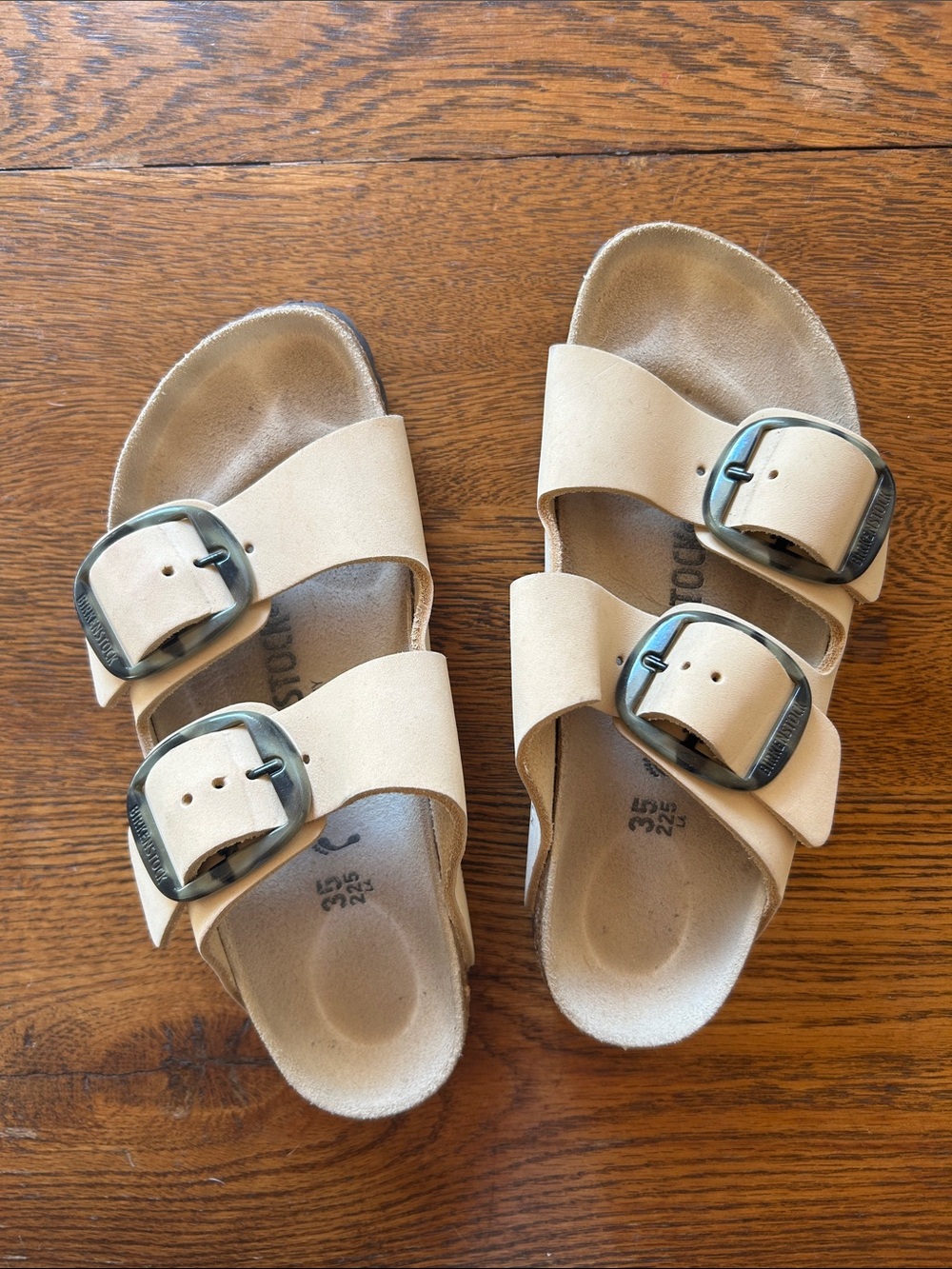 Birkenstock women’s size 35 Two-Strap Sandals in Light Beige